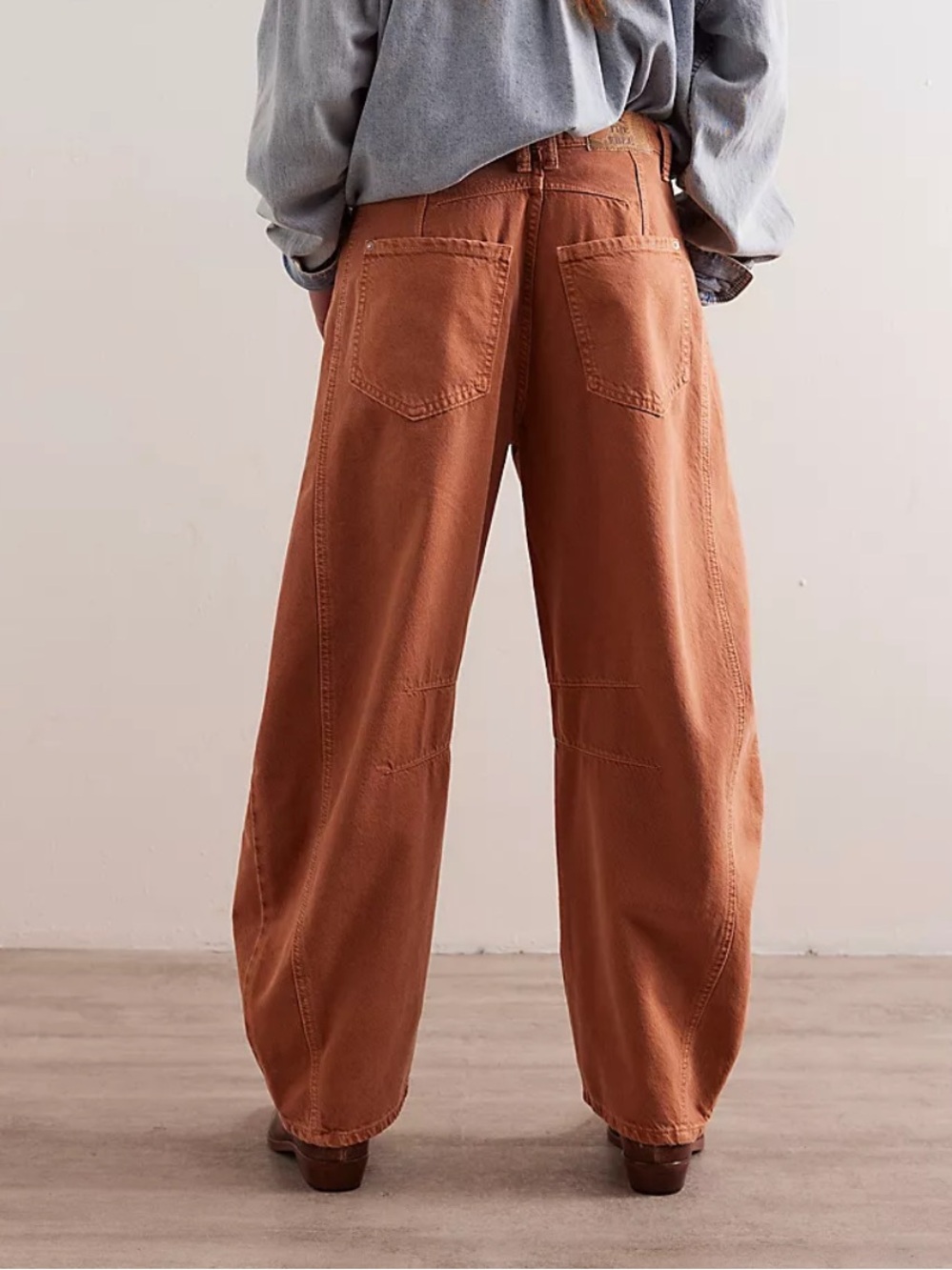 FREE PEOPLE WE THE FREE GOOD LUCK MID-RISE BARREL JEANS - Picture 2 of 10